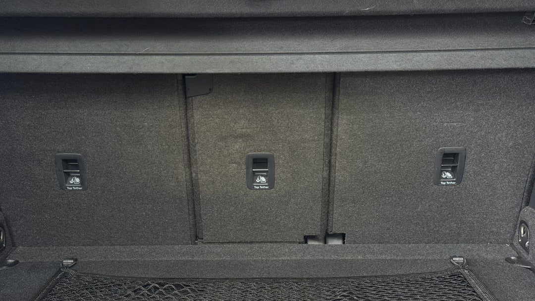 2019 Volkswagen Tiguan 132 Tsi R-line Edition, Automatic, 44280 km, Child Seat Anchor Points