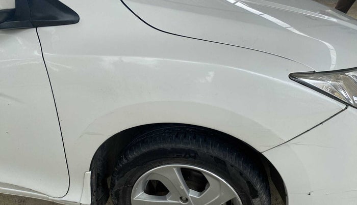 2015 Honda City 1.5L I-VTEC V MT, Petrol, Manual, 50,859 km, Right fender - Minor scratches