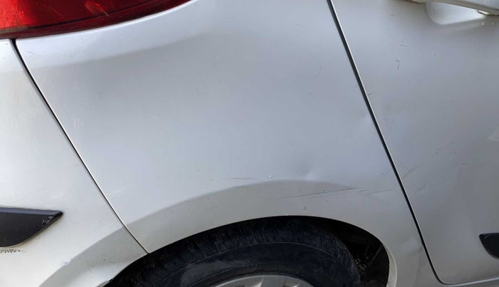 2018 Tata Tiago XT PETROL, Petrol, Manual, 90,387 km, Right quarter panel - Minor scratches
