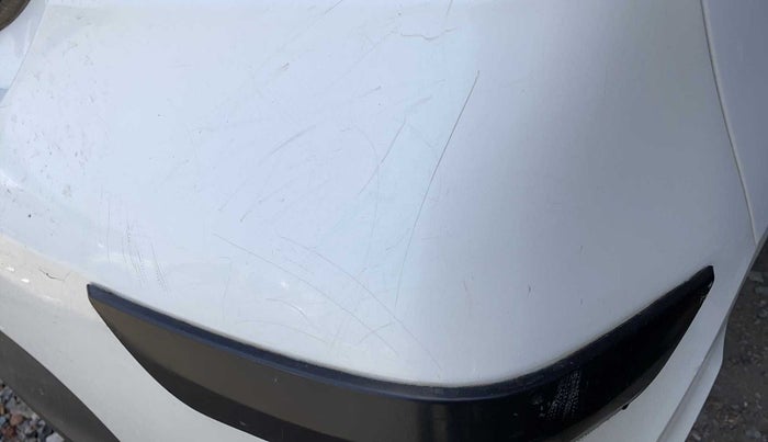2018 Tata Tiago XT PETROL, Petrol, Manual, 90,387 km, Rear bumper - Minor scratches