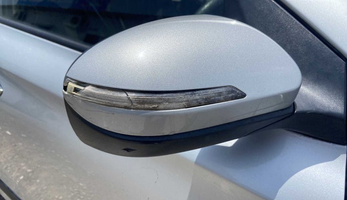 2015 Hyundai Elite i20 ASTA 1.4 CRDI, Diesel, Manual, 61,974 km, Right rear-view mirror - Indicator light not working