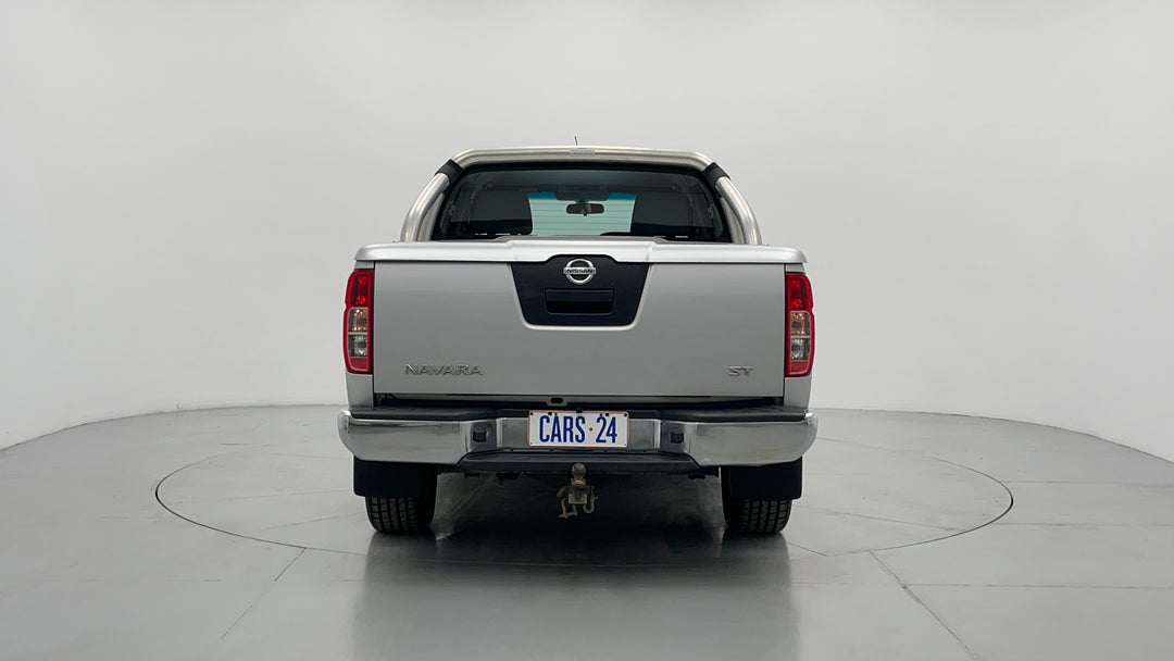 2013 Nissan Navara St (4x4), Manual, 232773 km, Back/Rear View