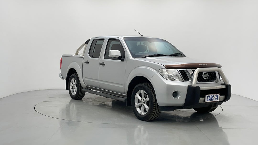 2013 Nissan Navara St (4x4), Manual, 232773 km, Right Front Diagonal (45- Degree) View