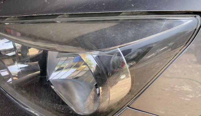 2014 Maruti Celerio VXI, Petrol, Manual, 70,625 km, Left headlight - Minor scratches