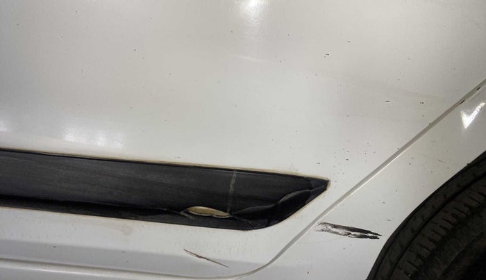 2020 Hyundai Elite i20 SPORTZ PLUS 1.2, Petrol, Manual, 35,341 km, Rear left door - Minor scratches