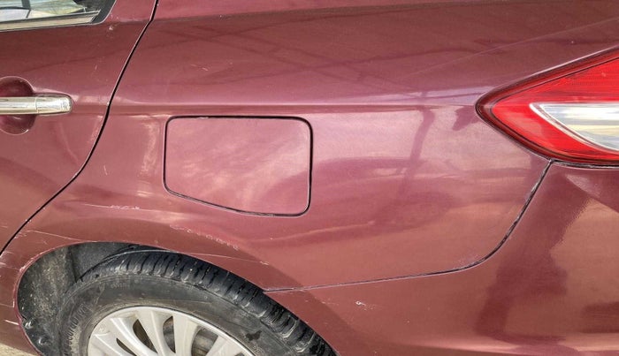 2015 Maruti Ciaz ZDI, Diesel, Manual, 1,15,516 km, Left quarter panel - Minor scratches