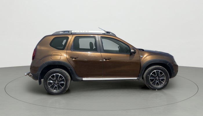 2017 Renault Duster 110 PS RXZ DIESEL, Diesel, Manual, 1,01,034 km, Right Side View
