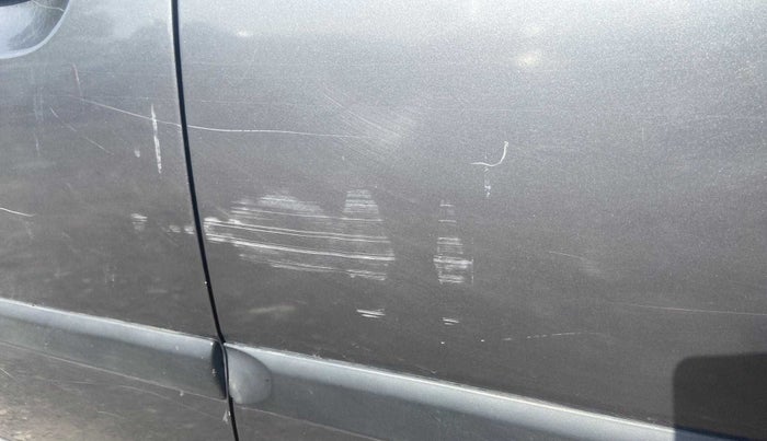 2011 Hyundai i10 ERA 1.1, Petrol, Manual, 43,647 km, Rear left door - Minor scratches