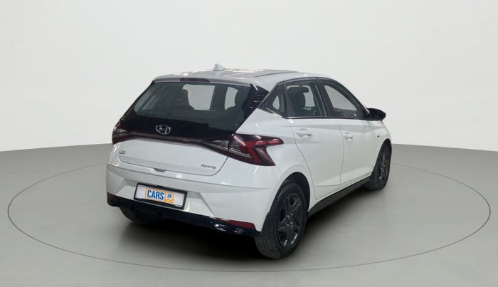 2022 Hyundai NEW I20 SPORTZ 1.2 AT, Petrol, Automatic, 17,385 km, Right Back Diagonal