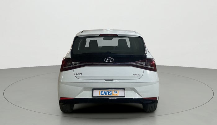 2022 Hyundai NEW I20 SPORTZ 1.2 AT, Petrol, Automatic, 17,385 km, Back/Rear