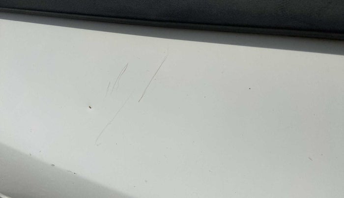 2017 Maruti Alto 800 LXI, Petrol, Manual, 73,186 km, Right rear door - Minor scratches