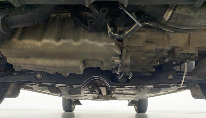 2016 Volkswagen Vento HIGHLINE DIESEL 1.5, Diesel, Manual, 1,14,827 km, Front Underbody