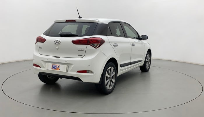 2015 Hyundai Elite i20 ASTA 1.2 (O), Petrol, Manual, 1,00,681 km, Right Back Diagonal