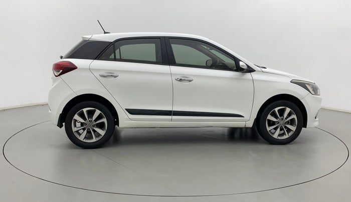 2015 Hyundai Elite i20 ASTA 1.2 (O), Petrol, Manual, 1,00,681 km, Right Side View