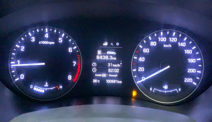 2015 Hyundai Elite i20 ASTA 1.2 (O), Petrol, Manual, 1,00,681 km, Odometer Image