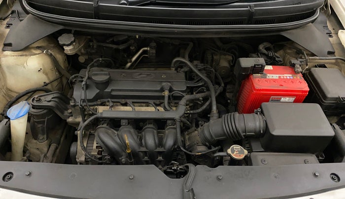 2015 Hyundai Elite i20 ASTA 1.2 (O), Petrol, Manual, 1,00,681 km, Open Bonet