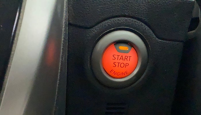 2016 Nissan Micra XV CVT, Petrol, Automatic, 57,410 km, Keyless Start/ Stop Button