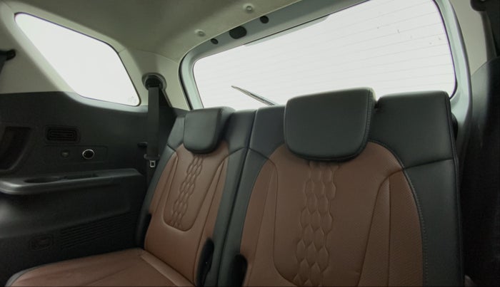 2021 Hyundai ALCAZAR 1.5 SIGNATURE (O) AT 6STR, Diesel, Automatic, 29,261 km, Third Seat Row ( optional )
