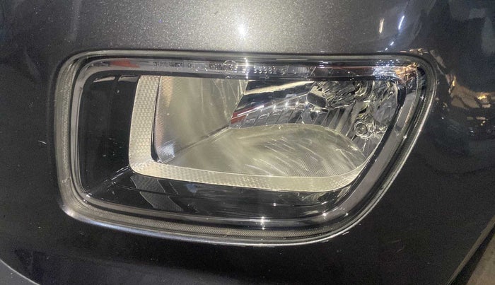 2020 Hyundai VENUE S 1.2, Petrol, Manual, 77,547 km, Left headlight - Minor scratches