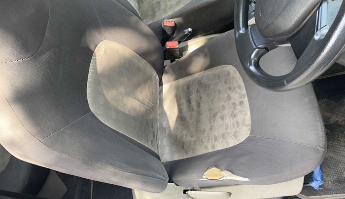 2014 Maruti Celerio VXI AMT, Petrol, Automatic, 56,965 km, Driver seat - Cover slightly torn