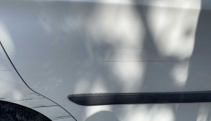 2014 Maruti Celerio VXI AMT, Petrol, Automatic, 56,965 km, Right rear door - Minor scratches