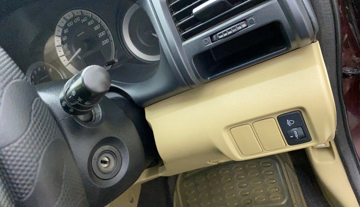 2012 Honda City V MT PETROL, Petrol, Manual, 86,399 km, Dashboard - Headlight height adjustment not working