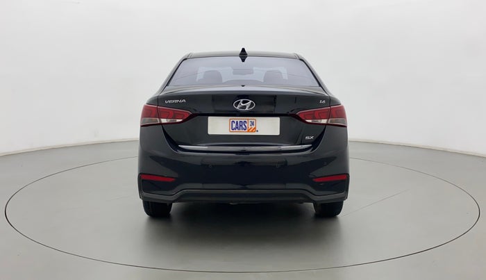 2018 Hyundai Verna 1.6 VTVT SX, Petrol, Manual, 23,948 km, Back/Rear