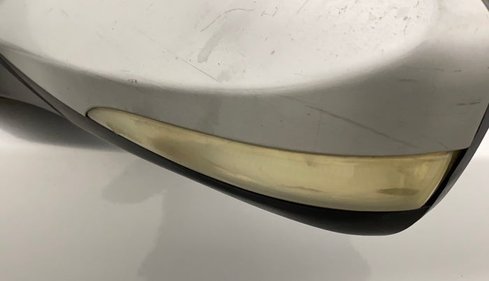 2016 Hyundai Verna FLUIDIC 4S 1.6 VTVT SX, Petrol, Manual, 41,659 km, Left rear-view mirror - Indicator light not working