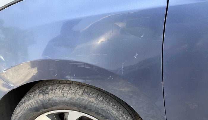 2015 Hyundai Xcent SX 1.2 (O), Petrol, Manual, 71,823 km, Left fender - Lining loose