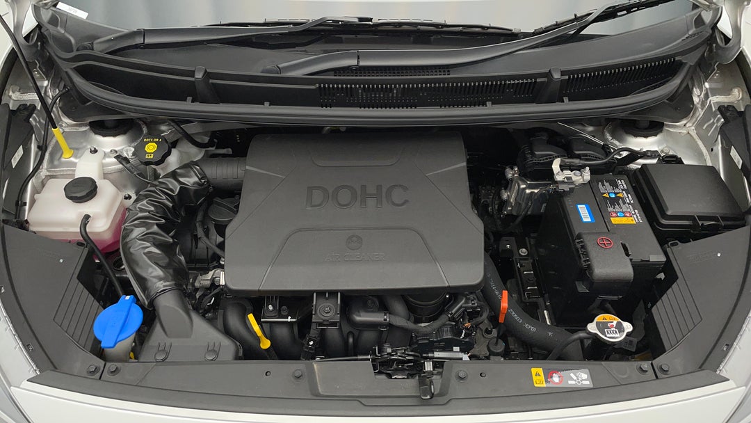 Open Bonnet (Engine)