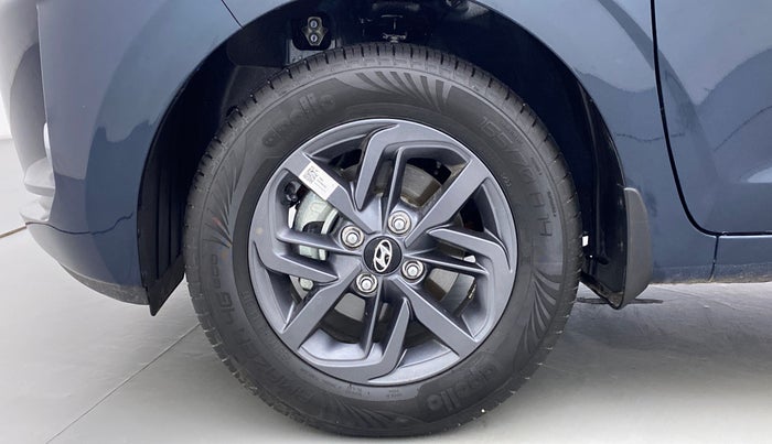 2022 Hyundai GRAND I10 NIOS SPORTZ 1.2 AT, Petrol, Automatic, 947 km, Left Front Wheel