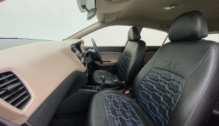 2018 Hyundai Elite i20 ERA 1.2, Petrol, Manual, 44,323 km, Right Side Front Door Cabin