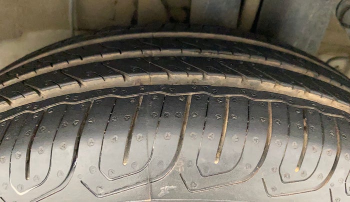 2018 Hyundai Elite i20 ERA 1.2, Petrol, Manual, 44,323 km, Left Rear Tyre Tread