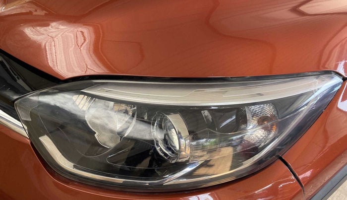 2018 Renault Captur RXT DIESEL DUAL TONE, Diesel, Manual, 68,194 km, Left headlight - Minor scratches