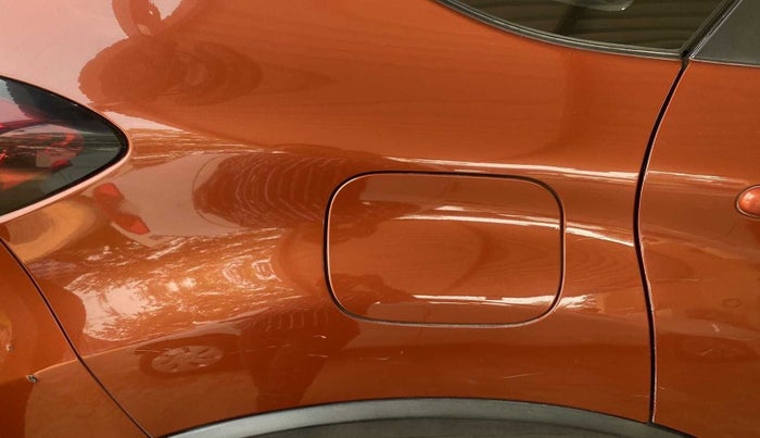 2018 Renault Captur RXT DIESEL DUAL TONE, Diesel, Manual, 68,194 km, Right quarter panel - Minor scratches
