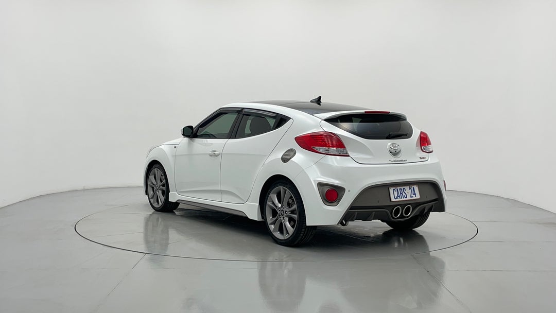 Left Back Diagonal (45- Degree) View