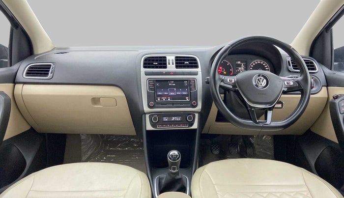2017 Volkswagen Ameo HIGHLINE PLUS 1.5L 16 ALLOY, Diesel, Manual, 42,470 km, Dashboard