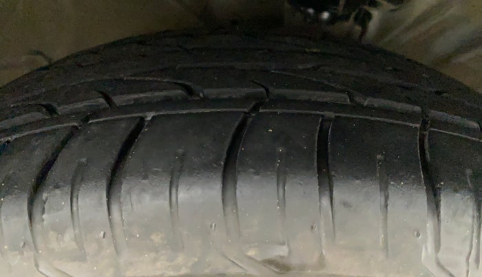 2019 Hyundai Creta SX AT 1.6 PETROL, CNG, Automatic, 40,044 km, Right Front Tyre Tread