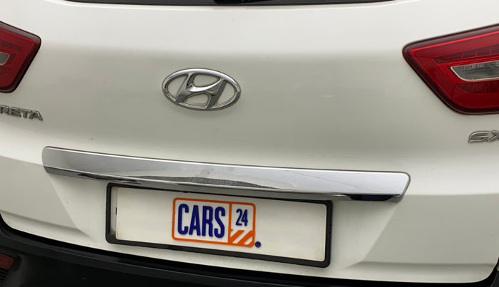 2019 Hyundai Creta SX AT 1.6 PETROL, CNG, Automatic, 40,044 km, Dicky (Boot door) - Minor scratches