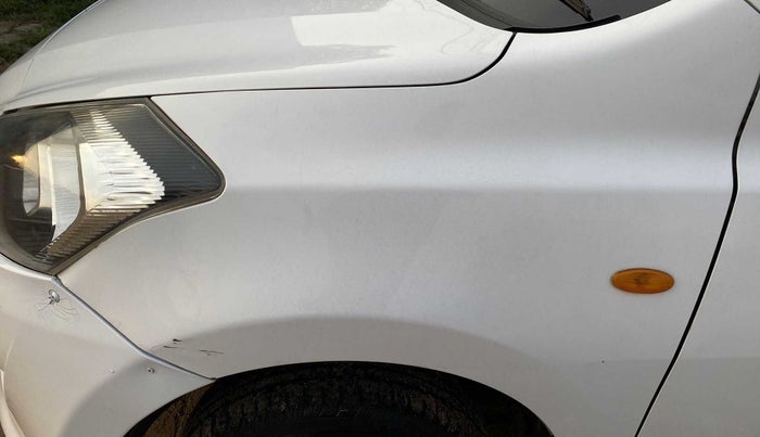 2016 Datsun Go Plus T, Petrol, Manual, 46,080 km, Left fender - Minor scratches