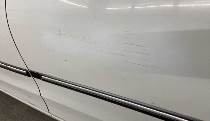 2017 Hyundai Elite i20 MAGNA EXECUTIVE 1.2, Petrol, Manual, 17,923 km, Rear left door - Minor scratches