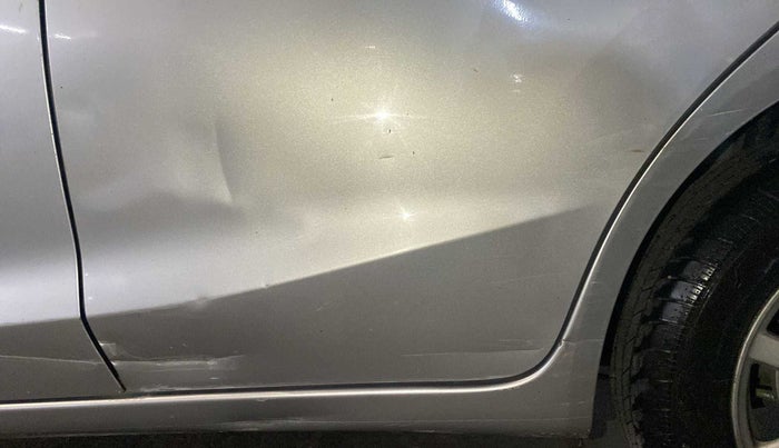 2015 Honda Brio VX MT, Petrol, Manual, 57,919 km, Rear left door - Slightly dented