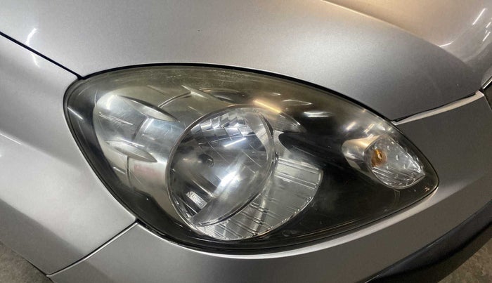 2015 Honda Brio VX MT, Petrol, Manual, 57,919 km, Right headlight - Faded