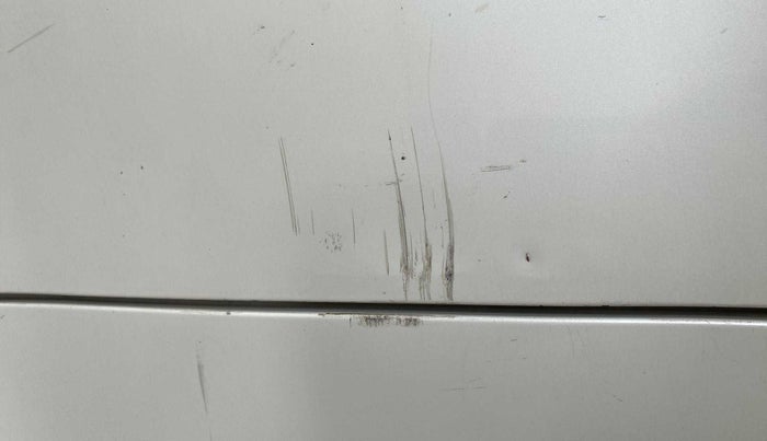 2019 Maruti Celerio ZXI (O), Petrol, Manual, 41,680 km, Front passenger door - Minor scratches