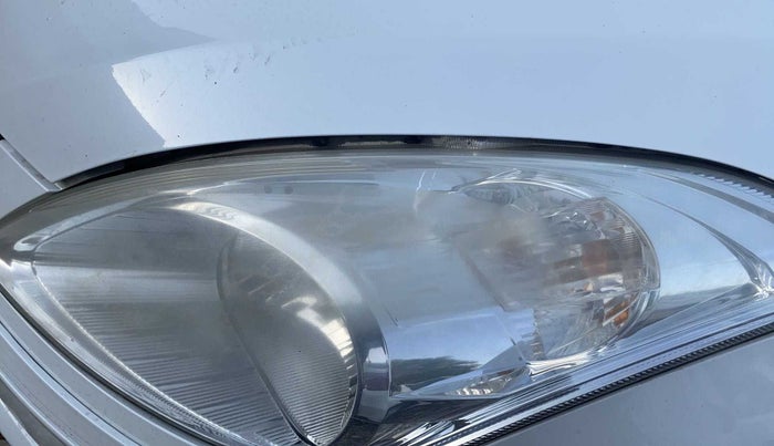 2014 Maruti Swift VXI, Petrol, Manual, 63,998 km, Right headlight - Faded