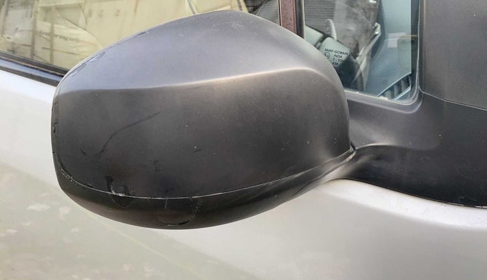 2010 Maruti Ritz VXI, Petrol, Manual, 43,069 km, Right rear-view mirror - Cover has minor damage