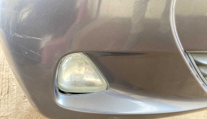 2014 Hyundai Eon ERA +, Petrol, Manual, 24,711 km, Right fog light - Not working