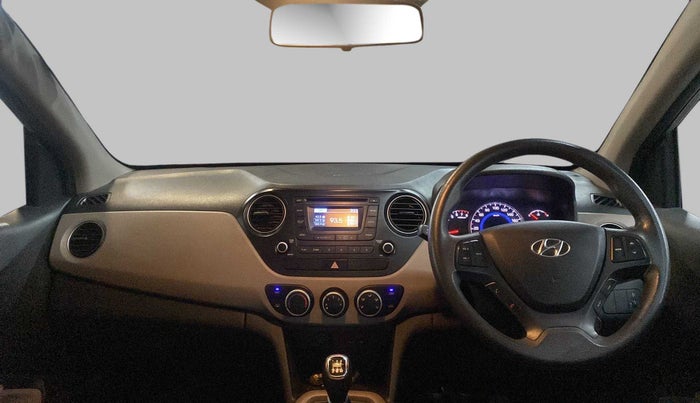 2015 Hyundai Grand i10 SPORTZ 1.2 KAPPA VTVT, Petrol, Manual, 32,895 km, Dashboard