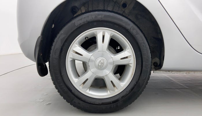 2011 Hyundai i20 SPORTZ 1.2 O, Petrol, Manual, 94,406 km, Right Rear Wheel