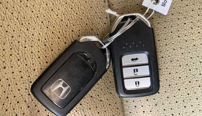 2014 Honda City 1.5L I-VTEC VX, Petrol, Manual, 71,552 km, Lock system - Remote key not functional